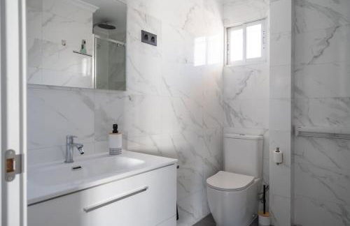 Your home in Fuengirola 200 meters from the beach - Photo 20