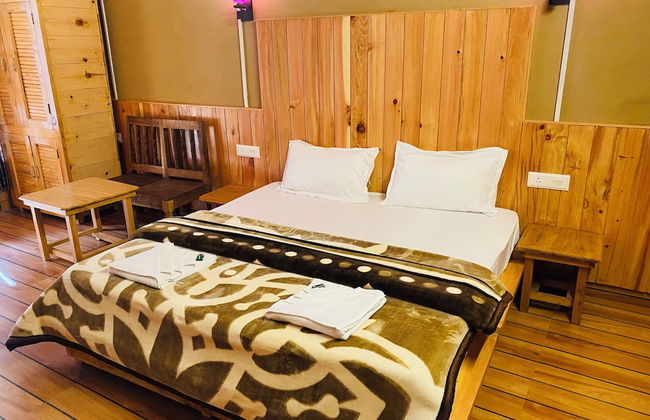 Tirthan Holidays Cottage - Foto 1