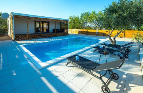 MY DALMATIA - Holiday home Relax with private pool - Foto 3