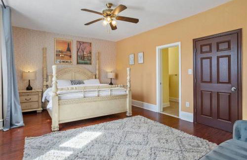 7BR 7BA Big House 1 block from Tropicana and Beach - Foto 46