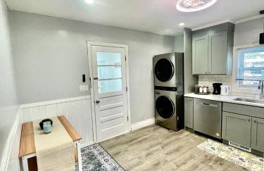 Cozy 3-Beds in 2-Bedrooms Apartment Near Quincy Adams - Foto 14
