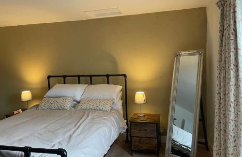 Beautiful listed 3 bedroom cottage with wood burner - Foto 22