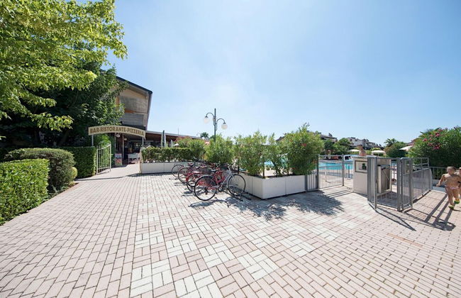 Lauri 0 18 by Wonderful Italy - Photo 25