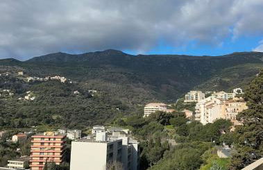 Superbe t2 route de ville Bastia - Foto 9