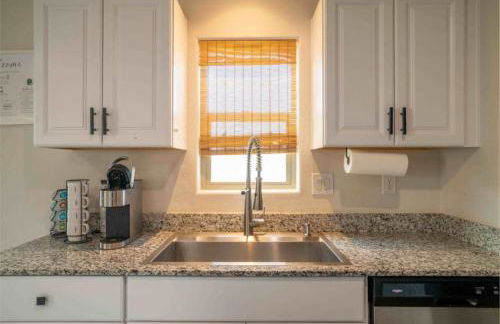 Modern 4BR home in Casa Grande 65 inch TV - Foto 12