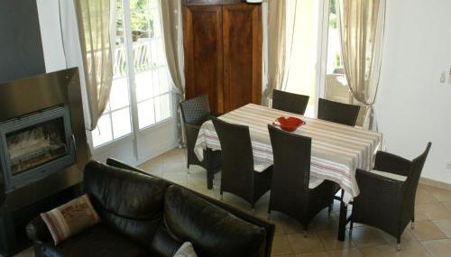 Villa in Reillanne with Private Pool - Foto 4