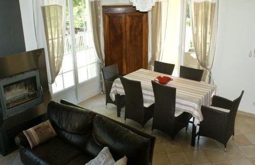 Villa in Reillanne with Private Pool - Foto 4