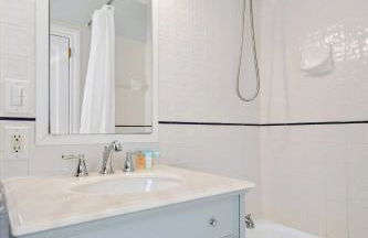 1926 Mediterranean Home with Heated Pool Sleeps 12 - Foto 30