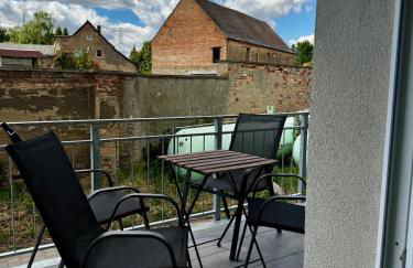 Premium Quartier - Modernes Apartment, 2 Schlafzimmer, WLAN, Parken, Küche - Foto 3