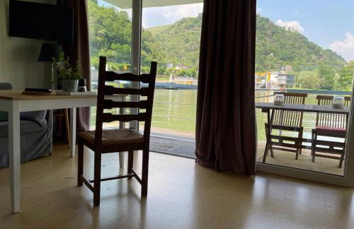 Hausboot im Hafen - Foto 16