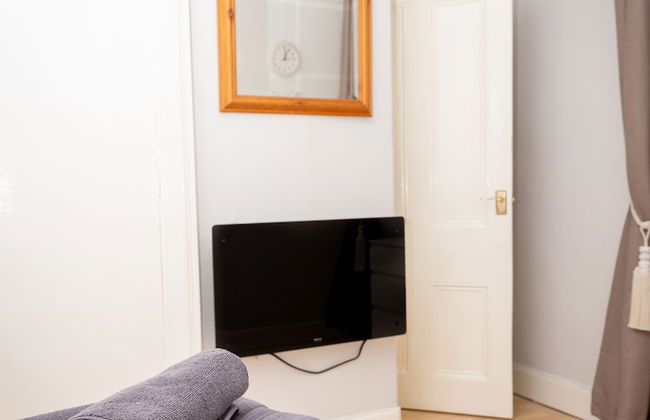 Sandgate 2-bed Apartment in Ayr Central Location - Foto 2