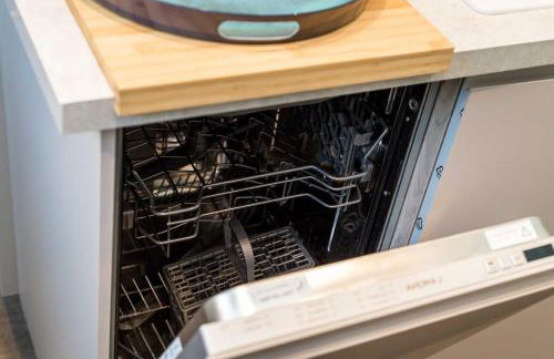 3BR Georgian Quarter Coach Houses - Private Parking - Foto 30