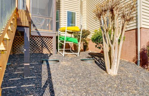 Porch and Game Room! Getaway on Lookout Shoals Lake - Foto 25