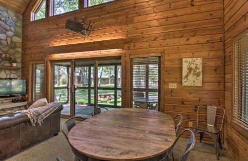 Alluring Nisswa Cabin on Gull Lake with Fireplace! - Foto 17