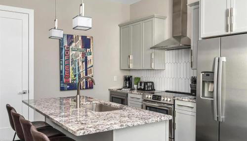 BRAND NEW Side by Side Homes - Sleeps 24 Guests - Foto 4, stove