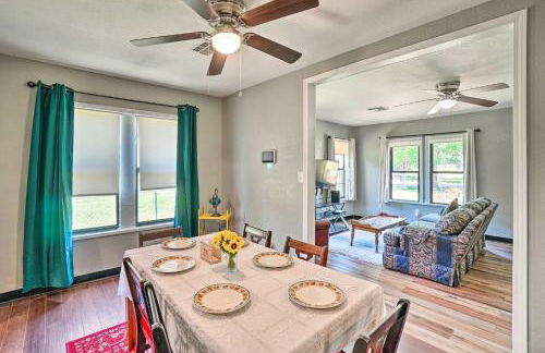 Centrally Located Lawton Home Dogs Welcome! - Foto 7