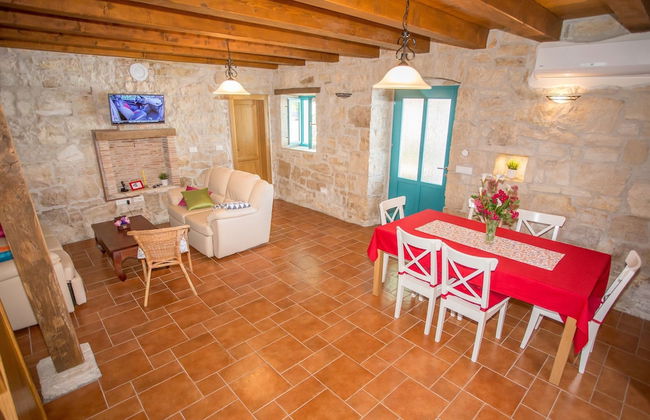 Villa in Medvidici With Pool Near Porec Beach - Foto 9