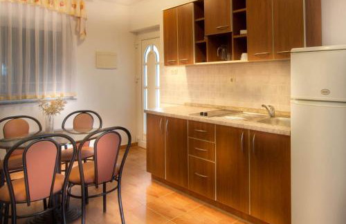 Apartments with swimming pool Caska, Pag - 4109 - Foto 60