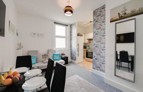 Air Maison - Dockyard Hideaway Nr Gunwharf Quays - Foto 6