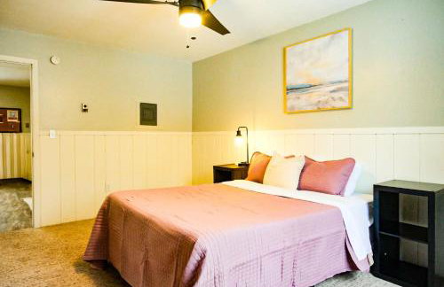 Snow-Capped Retreat at Powderhorn Mountain - Foto 12