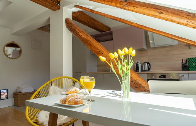 Cool Attic apt w Gallery, in the Heart of Split - Foto 21