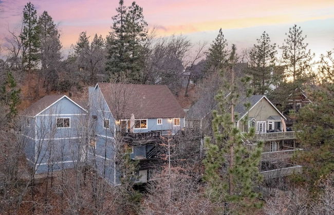 Blue Spruce by Avantstay Cozy Home w/ Dual Decks - Foto 21