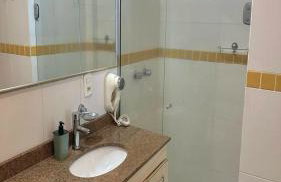 Saint Sebastian Flat 201 - Com Hidro! até 3 pessoas, Duplex, no centro - Foto 16