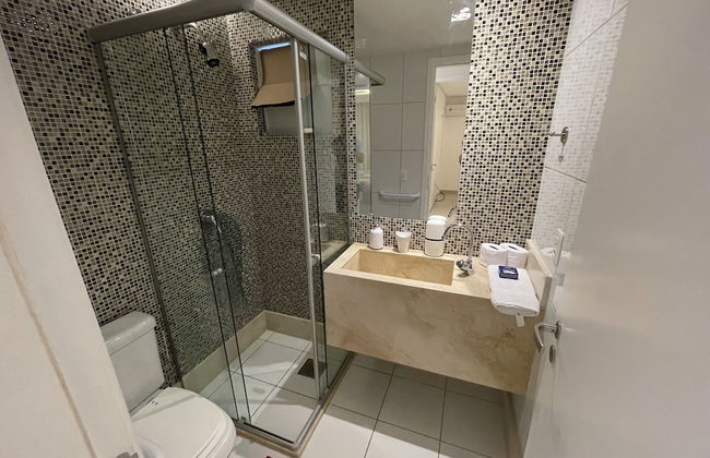 Riviera Beach Place Golf Residence - Photo 26