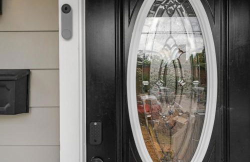 Boho 5BR Modern Villa w Hot Tub, Grill, Patio and Backyard - Foto 33