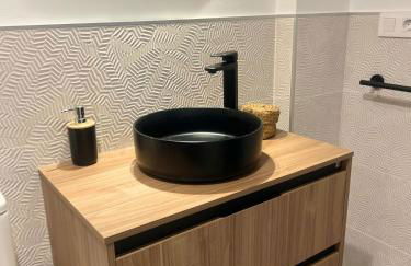 Amber Skies Seafront Retreat - Photo 44