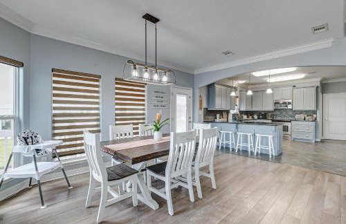 Beautiful Front Row Views - Tiki Bar - Playground - Foto 6