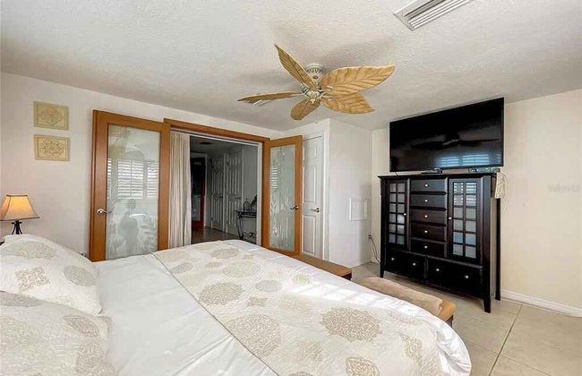 Enjoy Sunset with Dolphin and Manatee - Foto 3