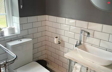 Eastfield Cottage Free Parking And Ev Charger - Photo 18