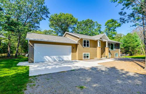 Ice Fish and Snowmobile! Home 2 Mi to Petenwell Lake - Foto 37