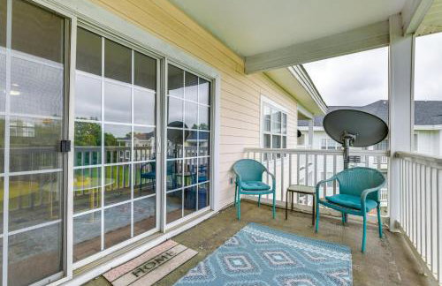 Charming Condo with Balcony, 1 Mi to UNC Charlotte! - Foto 2