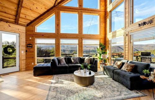 Luxurious A-Frame Mountain Retreat with Hot Tubs & Game Room Near Seneca Rocks, Milam, WV - Foto 8