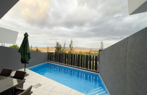 Casa Sonrisa-Ferienhaus mit eigenem Pool Urlaub für Familien und begeisterte Golfspieler - Photo 1