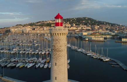 T2 4 pers, rénové en bord de plage , clim et parking classé 2 étoiles - Foto 13