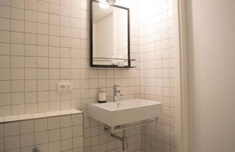 Cibrario Cit Apartment _ Circle - Photo 10