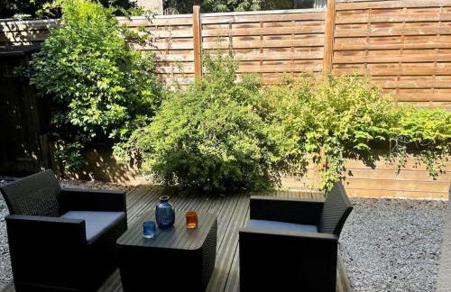 La Liberté, Loft 90 m2 rénové centre-ville, terrasse amenagee, jeux & parking - Foto 14