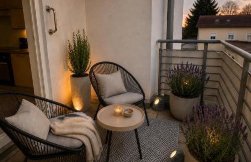Gelbe Koffer - Family & Business Apartment in Neunkirchen - 2 SZ - bis 5 Pers - Parkplatz - Self-Check-in - Balkon - Foto 13