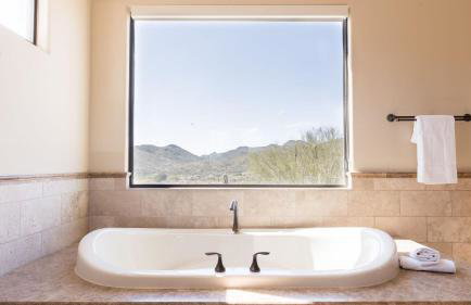 Sunbeam by Avantstay Elegant, Private Desert Home w/ Infinity Pool, Spa & View - Photo 37