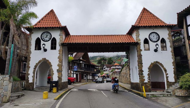 Entrada a Colonia Tovar