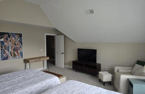 Madison Retreat - Photo 23