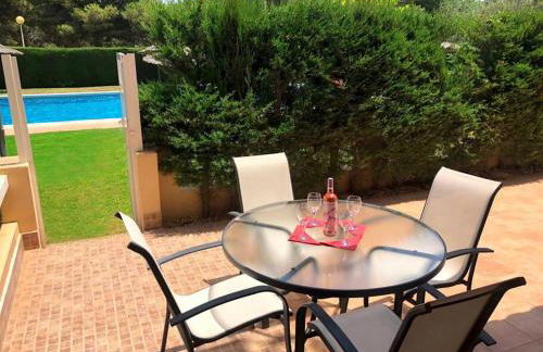 3 bed ground first floor apartment. Close to beach - Foto 24