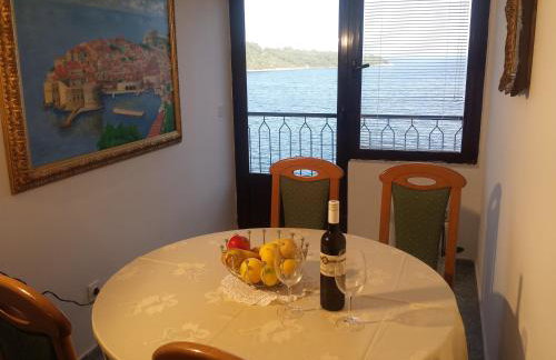 Apartments "Villa Mungos" Sobra - Foto 4