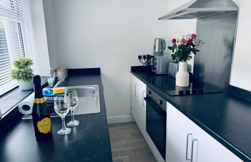 Holly Terrace - 2 Bedrooms - Sleeps 3 - Photo 19