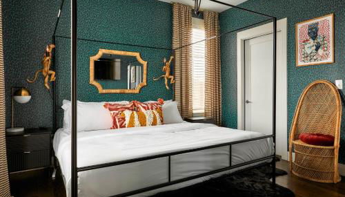 Upscale 12 South Penthouse with 2 Kings, Balcony 1 of 7 Themed Lofts at Cowrite, Find Coffee and Tacos Downstairs, Complimentary Spin Class, Walk to Shopping in 12 South, 10 Minutes to Broadway, Parking, 24 Hr Hospitality - Foto 4