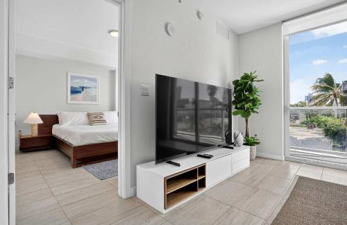 Biscayne Cove by Rove Travel - Condo with Balcony - Foto 10