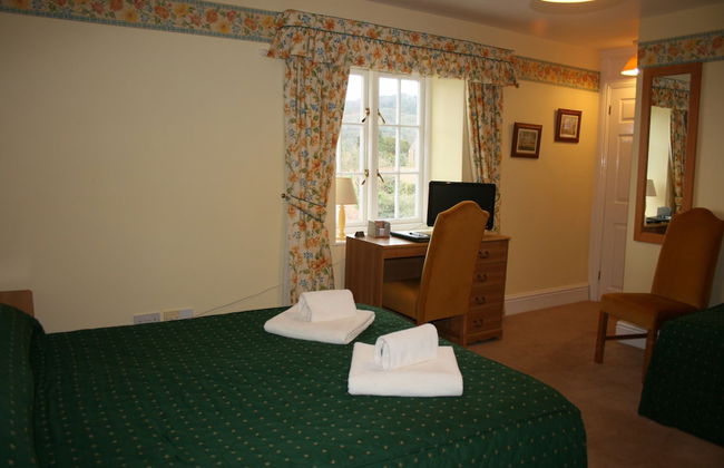 House - Sleeps 6 & Paid off Site Parking Available - Foto 3